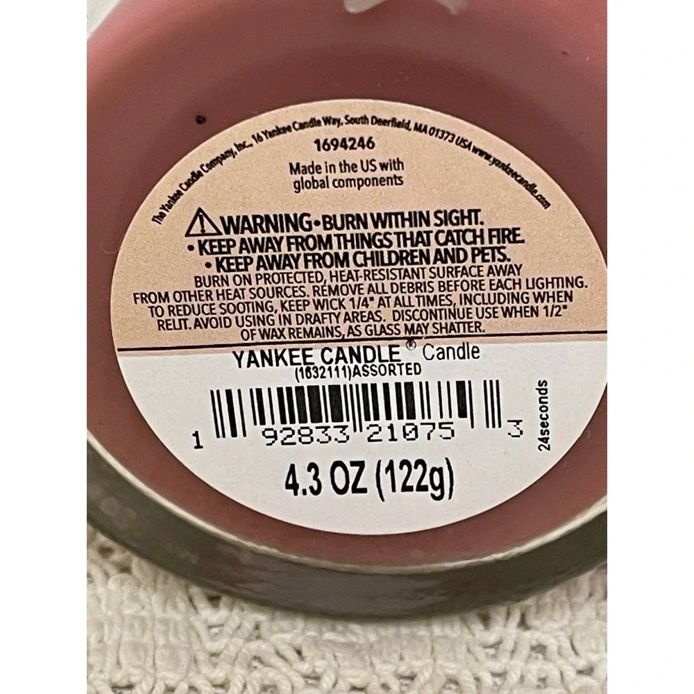 Yankee Candle Parisian Holiday Brunch Scented Glass Jar Candle 4.3 oz 1694246